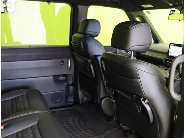 ステップワゴン ｅ：ＨＥＶスパーダ　プレミアムライン／ホンダセンシング／　１１．４型ナビＴＶ／マルチビューモニター／１５．６型フリップダウンＭ／両側自動ドア／スマートキー／ＣＭＢＳ／路外逸脱抑制／ブラインドスポット／オートハイビーム／ＬＥＤライト／１７ＡＷ／７人乗（40枚目）