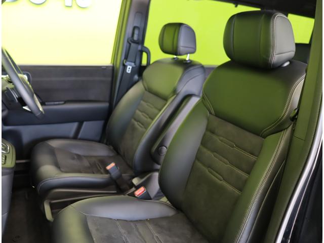 ステップワゴン ｅ：ＨＥＶスパーダ　プレミアムライン／ホンダセンシング／　１１．４型ナビＴＶ／マルチビューモニター／１５．６型フリップダウンＭ／両側自動ドア／スマートキー／ＣＭＢＳ／路外逸脱抑制／ブラインドスポット／オートハイビーム／ＬＥＤライト／１７ＡＷ／７人乗（53枚目）