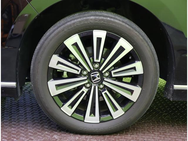 ステップワゴン ｅ：ＨＥＶスパーダ　プレミアムライン／ホンダセンシング／　１１．４型ナビＴＶ／マルチビューモニター／１５．６型フリップダウンＭ／両側自動ドア／スマートキー／ＣＭＢＳ／路外逸脱抑制／ブラインドスポット／オートハイビーム／ＬＥＤライト／１７ＡＷ／７人乗（74枚目）