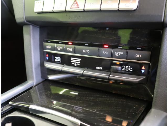 ���I�[�g�G�A�R����