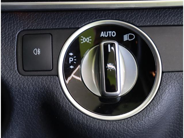 ���I�[�g���C�g��