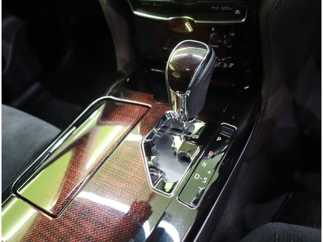 ���t���A�I�[�g�}�^�b�u�s��