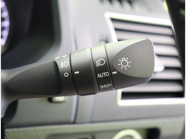 ���I�[�g���C�g��