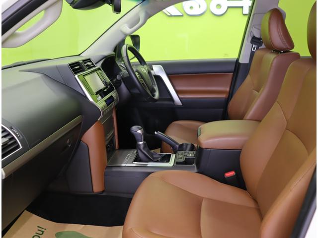 �������f�U�C����