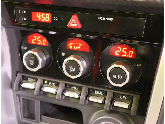 ���I�[�g�G�A�R����