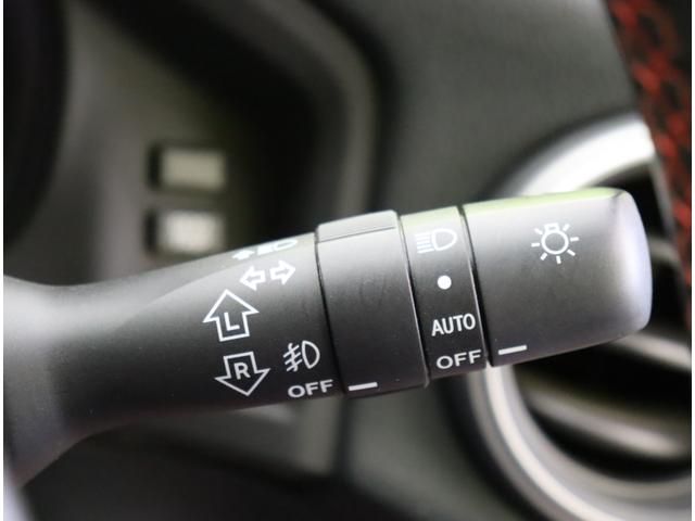 ���I�[�g���C�g��