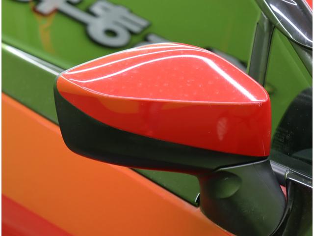 ���h�A�~���[��