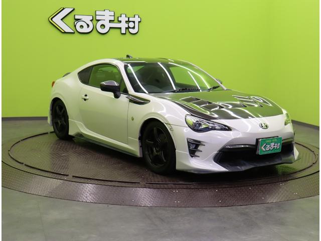 86 GTリミテッド/車高調/TRDエアロ/エアロボンネット/ フルセグナビ/Bカメラ/ハーフレザー/シートヒーター/スマートキー/ETC/電格ミラー/BLITZ車高調/N-SPECエアロボンネット/WORK17インチAW/TRDエアロ/6AT(4枚目)