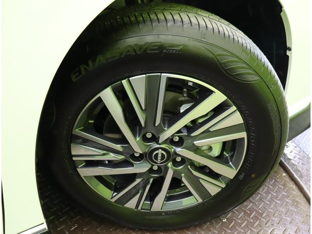 �������P�U�C���`�A���~�z�C�[����