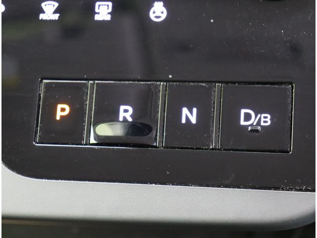 ���C���p�l�I�[�g�}��