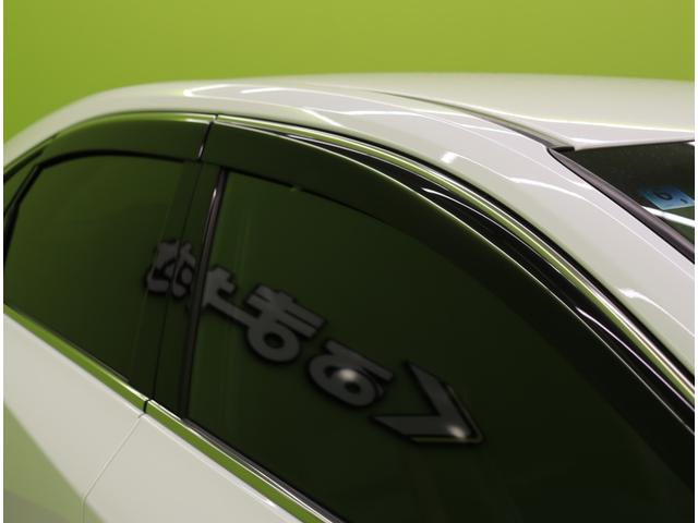 ���h�A�o�C�U�[��