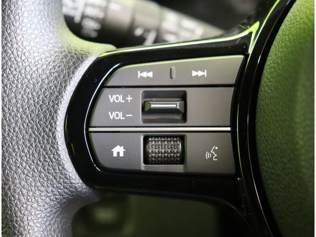 Ｎ－ＢＯＸカスタム ベースグレード／届出済未使用車／　左側パワースライドドア／アダプティブクルコン／ＣＭＢＳ／路外逸脱抑制／スマートキー／シートヒーター／ミラーウインカー／Ｐソナー／ＬＥＤライト／１４ＡＷ／ＣＶＴ（17枚目）