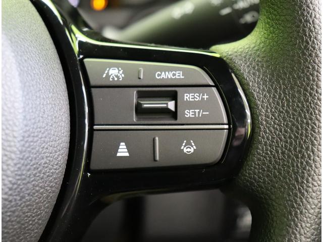 Ｎ－ＢＯＸカスタム ベースグレード／届出済未使用車／　左側パワースライドドア／アダプティブクルコン／ＣＭＢＳ／路外逸脱抑制／スマートキー／シートヒーター／ミラーウインカー／Ｐソナー／ＬＥＤライト／１４ＡＷ／ＣＶＴ（18枚目）