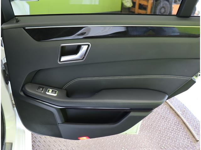 Ｅクラスステーションワゴン Ｅ２５０　ステーションワゴン　アバンギャルド／黒革／　フルセグナビ／全方位モニター／黒革Ｐシートヒーター／アダプティブクルコン／プレセーフブレーキ／ＢＳＭ／パドルシフト／ＥＴＣ／キーレスゴー／オートＬＥＤ／ルーフレール／１８ＡＷ／７ＡＴ（43枚目）