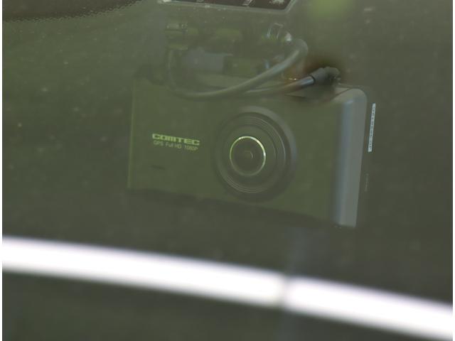 Ｅクラスステーションワゴン Ｅ２５０　ステーションワゴン　アバンギャルド／黒革／　フルセグナビ／全方位モニター／黒革Ｐシートヒーター／アダプティブクルコン／プレセーフブレーキ／ＢＳＭ／パドルシフト／ＥＴＣ／キーレスゴー／オートＬＥＤ／ルーフレール／１８ＡＷ／７ＡＴ（56枚目）