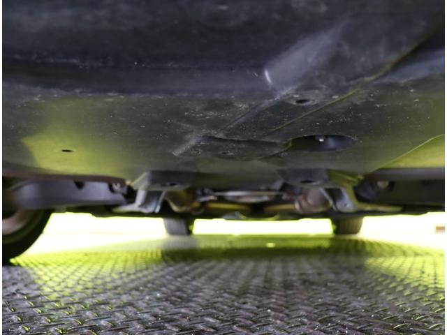 Ｅクラスステーションワゴン Ｅ２５０　ステーションワゴン　アバンギャルド／黒革／　フルセグナビ／全方位モニター／黒革Ｐシートヒーター／アダプティブクルコン／プレセーフブレーキ／ＢＳＭ／パドルシフト／ＥＴＣ／キーレスゴー／オートＬＥＤ／ルーフレール／１８ＡＷ／７ＡＴ（68枚目）