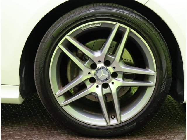 Ｅクラスステーションワゴン Ｅ２５０　ステーションワゴン　アバンギャルド／黒革／　フルセグナビ／全方位モニター／黒革Ｐシートヒーター／アダプティブクルコン／プレセーフブレーキ／ＢＳＭ／パドルシフト／ＥＴＣ／キーレスゴー／オートＬＥＤ／ルーフレール／１８ＡＷ／７ＡＴ（73枚目）