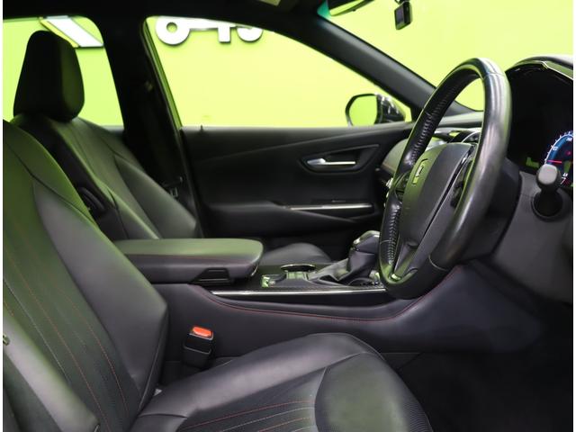 �������f�U�C����