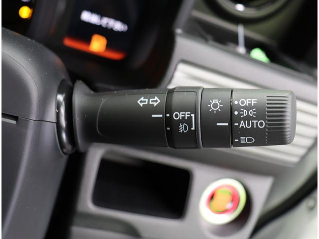 ���I�[�g���C�g��