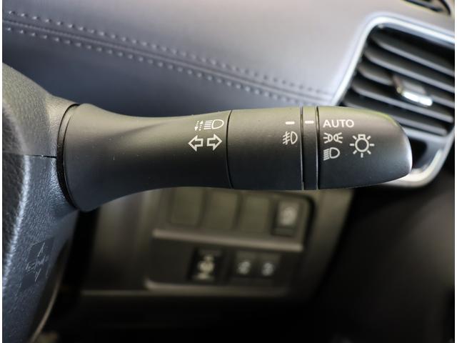 セレナ ハイウェイスターＶ　１０型フルセグナビ／アラウンドビュー／両側自動ドア／プロパイロット／エマブレ／ＬＤＷ／インテリジェントルームミラー／革巻ステア／インテリキー／オートＬＥＤ／Ｆ＆Ｒソナー／１６ＡＷ／ＣＶＴ（20枚目）