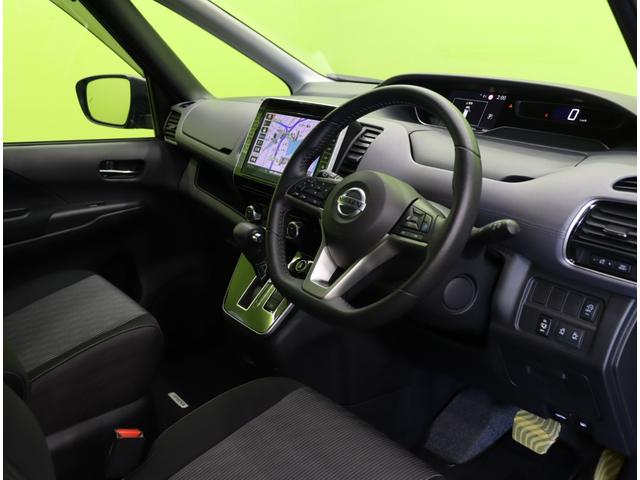 セレナ ハイウェイスターＶ　１０型フルセグナビ／アラウンドビュー／両側自動ドア／プロパイロット／エマブレ／ＬＤＷ／インテリジェントルームミラー／革巻ステア／インテリキー／オートＬＥＤ／Ｆ＆Ｒソナー／１６ＡＷ／ＣＶＴ（31枚目）