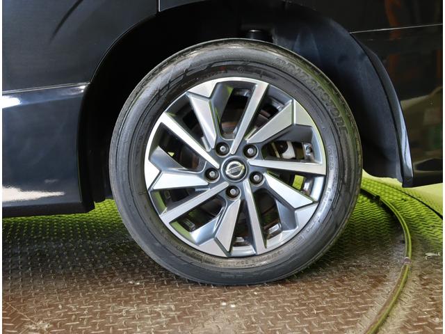 セレナ ハイウェイスターＶ　１０型フルセグナビ／アラウンドビュー／両側自動ドア／プロパイロット／エマブレ／ＬＤＷ／インテリジェントルームミラー／革巻ステア／インテリキー／オートＬＥＤ／Ｆ＆Ｒソナー／１６ＡＷ／ＣＶＴ（66枚目）