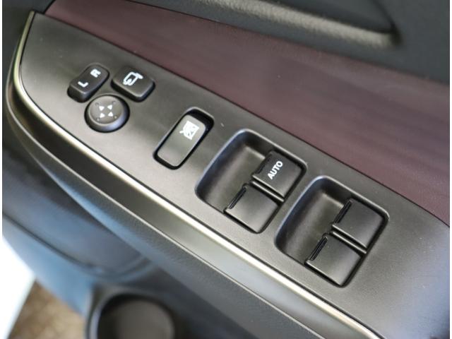 ソリオバンディット ハイブリッドＭＶ／走行６２００ｋｍ／　８型フルセグナビ／両側自動ドア／デュアルセンサーブレーキサポートＩＩ／ＨＵＤ／スマートキー／アイドリングＳ／ＥＴＣ／ドラレコ／オートＬＥＤ／Ｆ＆Ｒソナー／ミラーウインカー／１５ＡＷ／ＣＶＴ（34枚目）