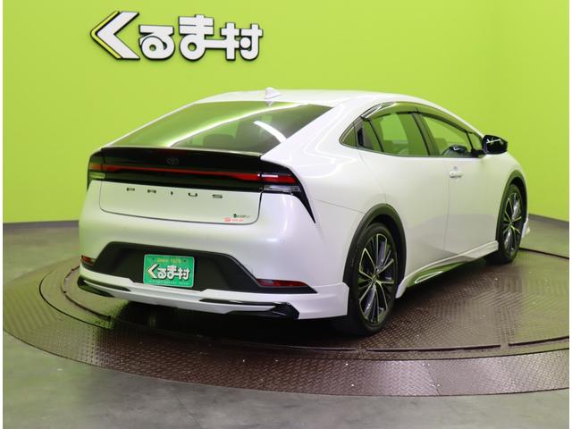 プリウス Ｇ／モデリスタエアロ／革調シートカバー／　フルセグナビ／Ｂカメラ／革調シートカバー／レーダークルーズ／プリクラッシュ／ＢＳＭ／ＰＫＳＢ／革巻ステア／スマートキー／クリアランスソナー／オートＬＥＤ／１９ＡＷ／モデリスタエアロ／ＣＶＴ（6枚目）