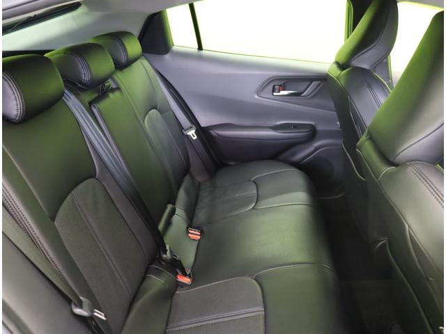 プリウス Ｇ／モデリスタエアロ／革調シートカバー／　フルセグナビ／Ｂカメラ／革調シートカバー／レーダークルーズ／プリクラッシュ／ＢＳＭ／ＰＫＳＢ／革巻ステア／スマートキー／クリアランスソナー／オートＬＥＤ／１９ＡＷ／モデリスタエアロ／ＣＶＴ（42枚目）