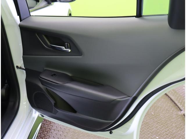 プリウス Ｇ／モデリスタエアロ／革調シートカバー／　フルセグナビ／Ｂカメラ／革調シートカバー／レーダークルーズ／プリクラッシュ／ＢＳＭ／ＰＫＳＢ／革巻ステア／スマートキー／クリアランスソナー／オートＬＥＤ／１９ＡＷ／モデリスタエアロ／ＣＶＴ（44枚目）