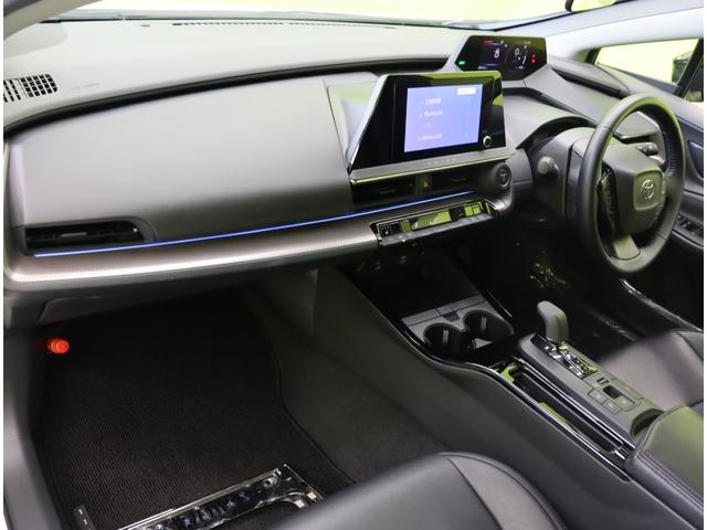 プリウス Ｇ／モデリスタエアロ／革調シートカバー／　フルセグナビ／Ｂカメラ／革調シートカバー／レーダークルーズ／プリクラッシュ／ＢＳＭ／ＰＫＳＢ／革巻ステア／スマートキー／クリアランスソナー／オートＬＥＤ／１９ＡＷ／モデリスタエアロ／ＣＶＴ（52枚目）