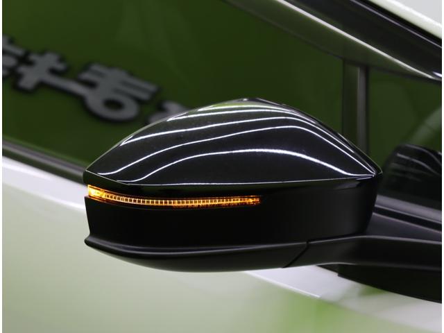 プリウス Ｇ／モデリスタエアロ／革調シートカバー／　フルセグナビ／Ｂカメラ／革調シートカバー／レーダークルーズ／プリクラッシュ／ＢＳＭ／ＰＫＳＢ／革巻ステア／スマートキー／クリアランスソナー／オートＬＥＤ／１９ＡＷ／モデリスタエアロ／ＣＶＴ（60枚目）