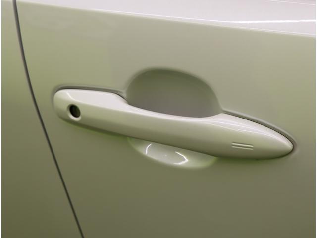 プリウス Ｇ／モデリスタエアロ／革調シートカバー／　フルセグナビ／Ｂカメラ／革調シートカバー／レーダークルーズ／プリクラッシュ／ＢＳＭ／ＰＫＳＢ／革巻ステア／スマートキー／クリアランスソナー／オートＬＥＤ／１９ＡＷ／モデリスタエアロ／ＣＶＴ（61枚目）