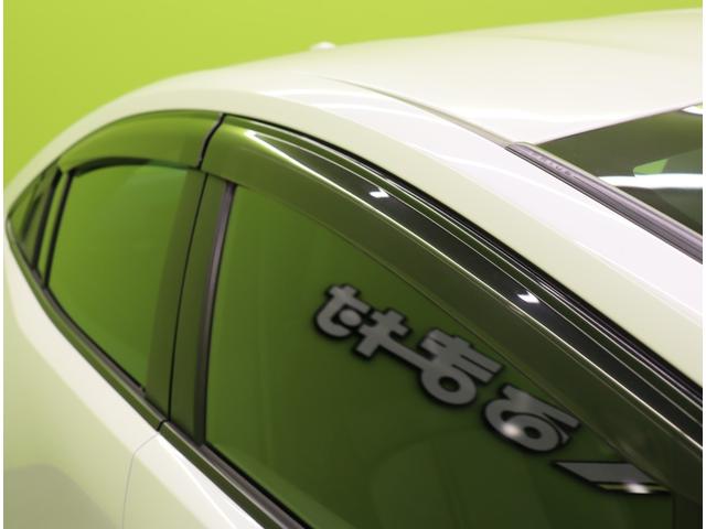 プリウス Ｇ／モデリスタエアロ／革調シートカバー／　フルセグナビ／Ｂカメラ／革調シートカバー／レーダークルーズ／プリクラッシュ／ＢＳＭ／ＰＫＳＢ／革巻ステア／スマートキー／クリアランスソナー／オートＬＥＤ／１９ＡＷ／モデリスタエアロ／ＣＶＴ（62枚目）