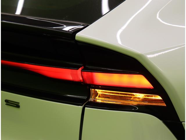 プリウス Ｇ／モデリスタエアロ／革調シートカバー／　フルセグナビ／Ｂカメラ／革調シートカバー／レーダークルーズ／プリクラッシュ／ＢＳＭ／ＰＫＳＢ／革巻ステア／スマートキー／クリアランスソナー／オートＬＥＤ／１９ＡＷ／モデリスタエアロ／ＣＶＴ（65枚目）