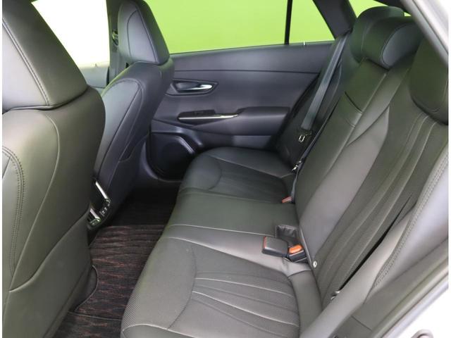 クラウンハイブリッド RSアドバンス/ワンオーナー/走行19000km/後期型/ 12.3型フルセグナビ/Bカメラ/黒革エアシート/レーダークルーズ/PKSB/BSM/プリクラッシュ/カードキー/パドルシフト/クリアランスソナー/オートLED/18AW/CVT/HYBRID(47枚目)