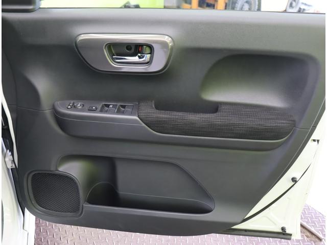 ���^�]�ȃh�A��