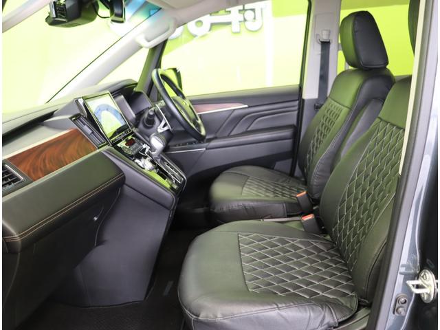 �������f�U�C����