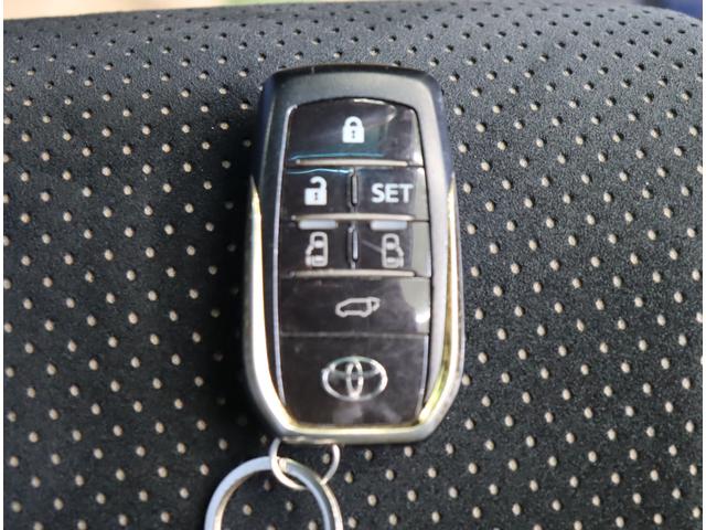 アルファードハイブリッド Ｓ　タイプゴールド／ＳＲ／モデリスタエアロ／　９型Ｄオーディオ／Ｂカメラ／両側自動ドア／ハーフレザー／セーフティセンス／ＰＫＳＢ／ＥＴＣ／ドラレコ／クリアランスソナー／サンルーフ／モデリスタエアロ／オートＬＥＤ／１７ＡＷ／ＣＶＴ（27枚目）