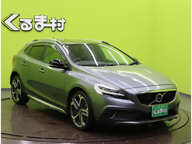 Ｖ４０ クロスカントリーＤ４アクティブＥＤ／１５０台特別限定車／　フルセグＨＤＤナビ／Ｂカメラ／本革Ｐシートヒーター／スマートキー／Ｐスタート／アダプティブクルコン／レーンキーピング／ＢＬＩＳ／ガラスルーフ／ルーフレール／ＬＥＤ／１９ＡＷ／８ＡＴ（4枚目）