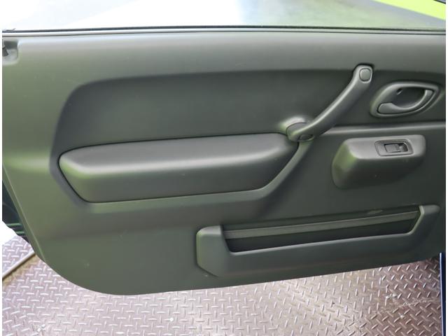 ジムニー XG/走行31800km/5速MT/4WD/ ワンセグメモリーナビ/DVD再生/キーレス/16インチスチールホイール/5速MT/4WD(37枚目)