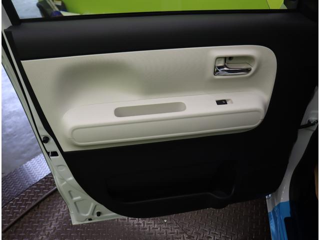 ムーヴキャンバス ストライプスＧ／届出済未使用車／　９型Ｄオーディオ／Ｂカメラ／両側自動ドア／スマートアシスト／アイドリングＳ／Ｐスタート／スマートキー／ベンチシート／ホッとカップホルダー／電格ミラー／オートＬＥＤ／フォグ／ＣＶＴ（47枚目）