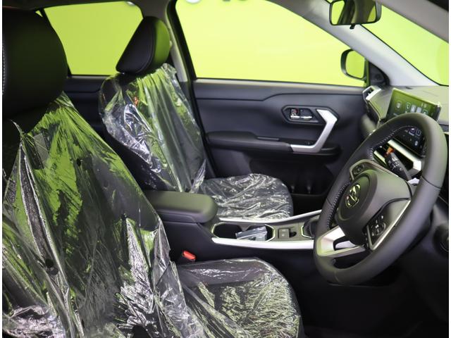ロッキー プレミアムＧ　ＨＥＶ／登録済未使用車／純正エアロ／　９型Ｄオーディオ／パノラマモニター／ハーフレザー／レーダークルーズ／スマアシ／革巻ステア／スマートキー／オートハイビーム／ＬＥＤ／ミラーウインカー／ＯＰ純正エアロ／１７ＡＷ／ＣＶＴ（28枚目）