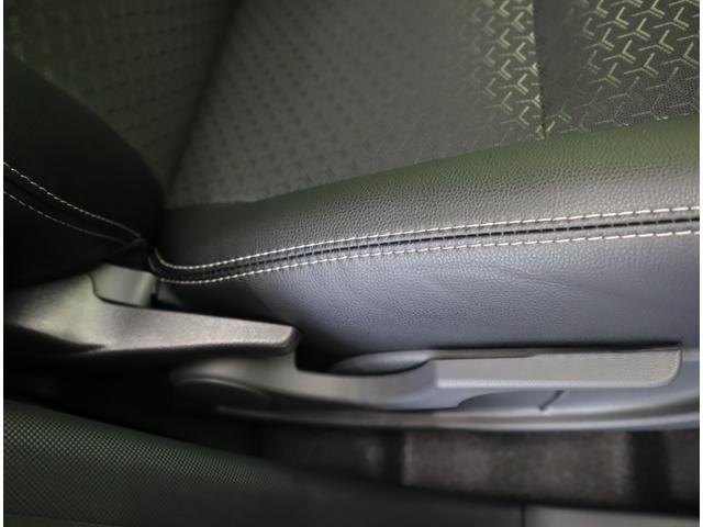 ロッキー プレミアムＧ　ＨＥＶ／登録済未使用車／純正エアロ／　９型Ｄオーディオ／パノラマモニター／ハーフレザー／レーダークルーズ／スマアシ／革巻ステア／スマートキー／オートハイビーム／ＬＥＤ／ミラーウインカー／ＯＰ純正エアロ／１７ＡＷ／ＣＶＴ（30枚目）