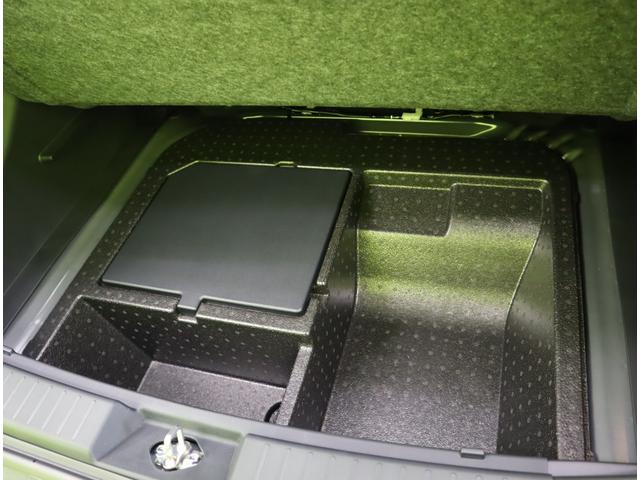 ロッキー プレミアムＧ　ＨＥＶ／登録済未使用車／純正エアロ／　９型Ｄオーディオ／パノラマモニター／ハーフレザー／レーダークルーズ／スマアシ／革巻ステア／スマートキー／オートハイビーム／ＬＥＤ／ミラーウインカー／ＯＰ純正エアロ／１７ＡＷ／ＣＶＴ（40枚目）