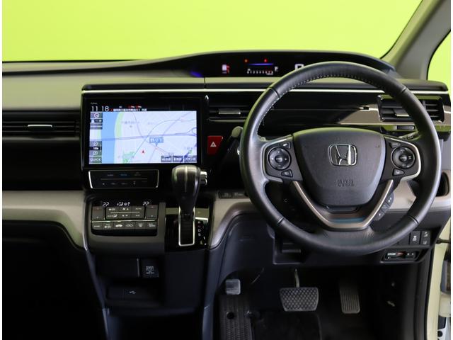 ステップワゴンスパーダ スパーダ　ホンダセンシング／１０型ナビ／わくわくゲート／　１０型フルセグナビ／Ｂカメラ／防水シート／両側自動ドア／スマートキー／ドラレコ／ＥＴＣ／アダプティブクルコン／ＣＭＢＳ／アイドリングＳ／オートＬＥＤ／わくわくゲート／１６ＡＷ／ＣＶＴ（11枚目）