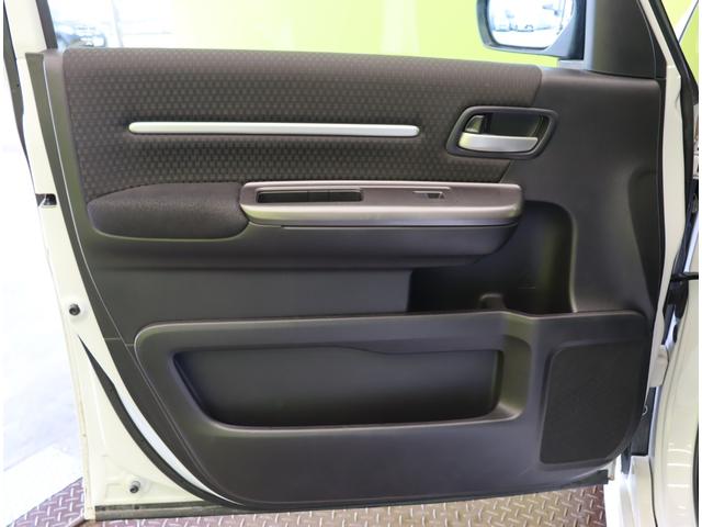 ステップワゴンスパーダ スパーダ　ホンダセンシング／１０型ナビ／わくわくゲート／　１０型フルセグナビ／Ｂカメラ／防水シート／両側自動ドア／スマートキー／ドラレコ／ＥＴＣ／アダプティブクルコン／ＣＭＢＳ／アイドリングＳ／オートＬＥＤ／わくわくゲート／１６ＡＷ／ＣＶＴ（52枚目）