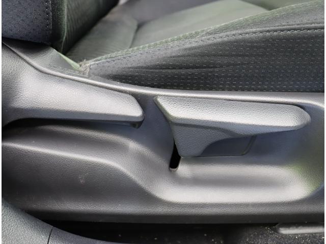 プリウス Sセーフティプラス/買取車/ 9型フルセグナビ/Bカメラ/レーダークルーズ/プリクラッシュ/LDA/AHB/スマートキー/ビルトインETC/ミラーウインカー/モデリスタエアロ/オートLED/社外17AW/CVT(37枚目)