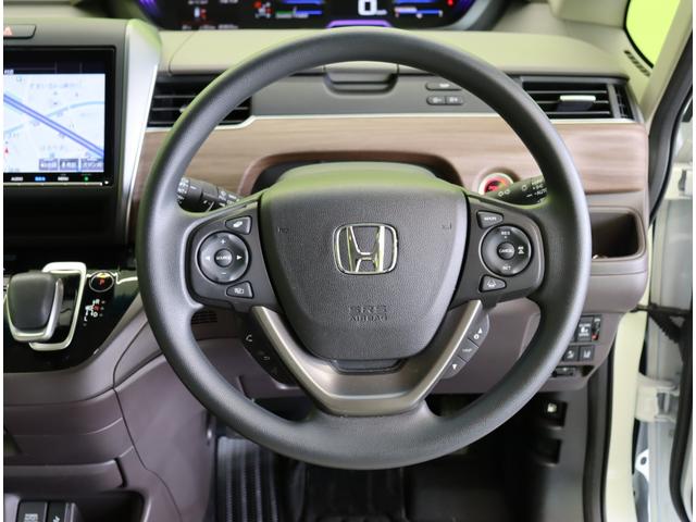 フリードハイブリッド ハイブリッド・G/ホンダセンシング/6人乗/ 9型フルセグナビ/Bカメラ/両側自動ドア/CMBS/アダプティブクルーズ/LKA/スマートキー/シートヒーター/ETC/ドラレコ/ミラーウインカー/オートLED/7AT/6人乗り(22枚目)