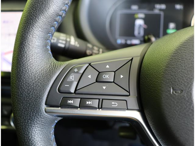 キックス オーテック／走行６５００ｋｍ／　９型フルセグナビ／アラウンドビュー／青黒コンビレザレットシート／エマブレ／プロパイロット／インテリキー／スマートルームミラー／ＥＴＣ／Ｆ＆Ｒソナー／ＬＥＤ／ルーフレール／１７ＡＷ／４ＷＤ（19枚目）